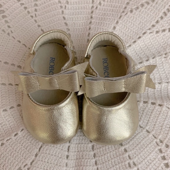 Baby Girl Gold Leather Shoes, 0-3 months by Robeez, NIB - Picture 2 of 8